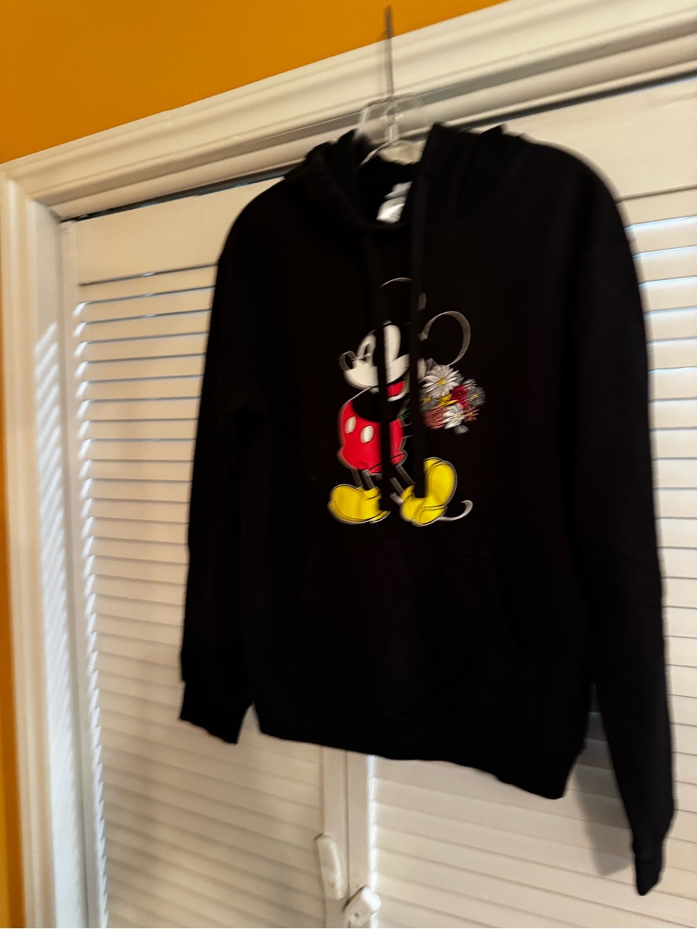 Disney Black Zip-Up Hoodie with Classic Mickey Graphic unisex
